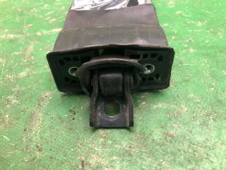 Ограничитель двери передний VOLKSWAGEN JETTA USA 10-17 162 2.5 CBUA