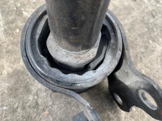 Рычаг передней подвески нижний левый 5 CR 05-10 2008 Минивен 2.3