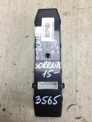 Кнопка стеклоподъемника передняя правая SORENTO UM 14- 2015 UM 2.4 G4KJ