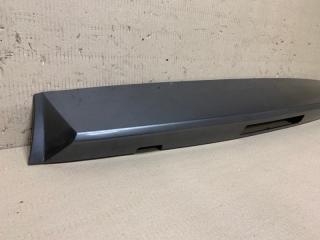 Спойлер крышки багажника QX56 / TITAN / ARMADA 04-16