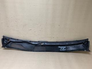 Пластик под лобовое стекло / Жабо HIGHLANDER 01-07