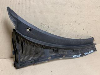 Пластик под лобовое стекло / Жабо правый MAZDA 3 BK 03-08 Седан 2.0