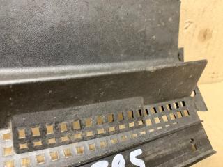 Пластик под лобовое стекло / Жабо правый 3 BK 03-08 2008 Седан 2.0