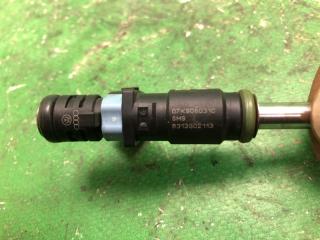 Форсунка топливная JETTA USA 10-17 2011 162 CBTA 2.5L