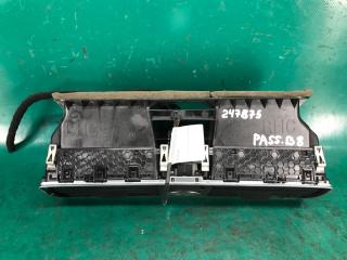 Дефлектор воздушный PASSAT B8 14- 2016 Седан 1.8 CPRA