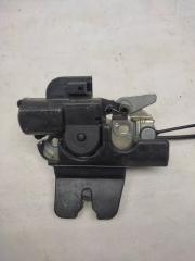 Замок крышки багажника M35/M45 04-10