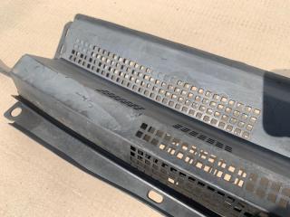 Пластик под лобовое стекло / Жабо левый RDX 06-12 2007 Внедорожник 2.3