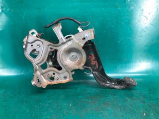 Педаль стояночного тормоза TOYOTA PRIUS 16- Хэтчбек 1.8 2ZRFXE