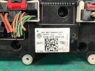 Блок управления печкой PASSAT B8 14- 2016 Седан 1.8 CPRA