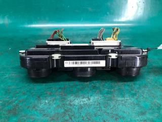 Блок управления печкой PASSAT B8 14- 2016 Седан 1.8 CPRA