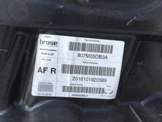 Стеклоподъемник передний правый QX30 16-20 2016 Внедорожник 2.0 20PET