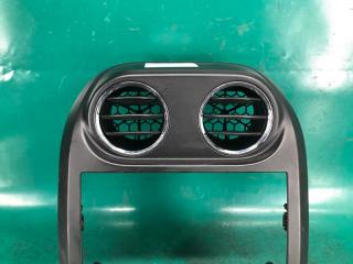 Накладка торпедо центр. JEEP PATRIOT 10-17 Внедорожник 2.4 ED3