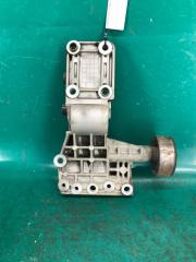 Кронштейн компрессора кондиционера KIA MAGENTIS 05–10 MG 2.4