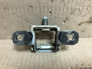 Петля крышки багажника правая JUKE 10-19 2012 Хетчбек 1.6 MR16DDT