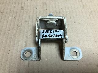 Петля крышки багажника правая NISSAN JUKE 10-19 Хетчбек 1.6 MR16DDT