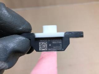 Датчик удара передний правый X-TRAIL/ROGUE T32 13-20 2016 T32 2.5 QR25DE