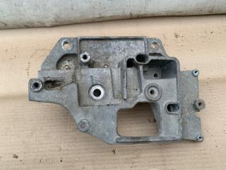 Кронштейн опоры двигателя левый JUKE 10-19 2012 Хетчбек 1.6 MR16DDT