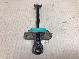 Ограничитель двери задний левый X-TRAIL/ROGUE T32 13-20 2016 T32 2.5 QR25DE