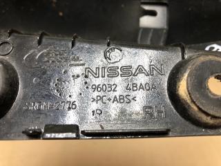 Спойлер крышки багажника задний правый X-TRAIL/ROGUE T32 13-20 2016 T32 2.5 QR25DE