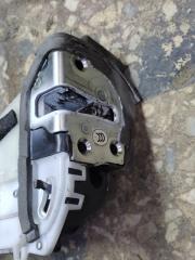 Замок двери задний правый PRIUS - 30 09-17