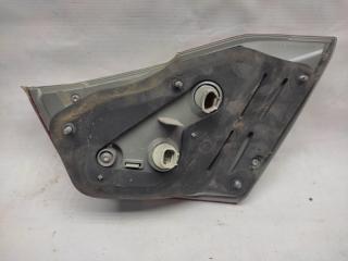 Фонарь внутренний задний левый CAMRY 50 12-15