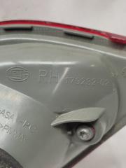 Фонарь внутренний задний правый CAMRY 50 12-15