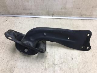 Рычаг задней подвески продольный правый PASSAT B7 11-15 2014 A32 1.8 CPRA