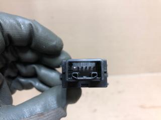 Кнопка аварийной сигнализации LEXUS RX350/450 09-15 GGL10L 3.5 2GR-FE