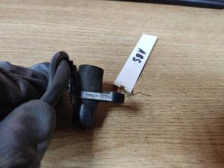 Датчик ABS передний левый TOYOTA CAMRY 40 06-11