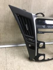 Накладка торпедо центр. SONATA YF 10-14 2013 YF 2.4 G4KJ