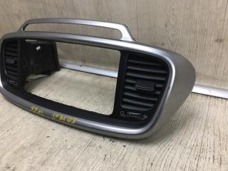 Накладка торпедо KIA SORENTO UM 14- UM 2.4 G4KJ