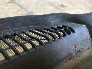 Пластик под лобовое стекло / Жабо GRAND CHEROKEE 11-22 2013 Внедорожник 5.7