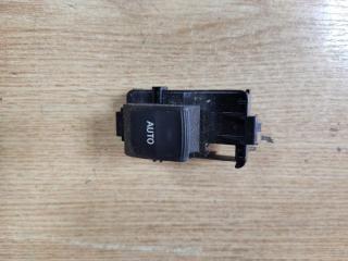 Кнопка стеклоподъемника TOYOTA SIENNA 11-16 2013 Б/У Кнопка стеклоподъемника TOYOTA SIENNA 11-16 2013