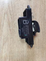 Кнопка стеклоподъемника задняя MITSUBISHI OUTLANDER XL 05-13