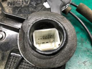 Замок двери передний левый VENZA 09-16 2015 Минивэн 3.5 2GR-FE