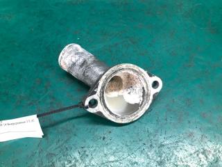 Фланец системы охлаждения ROGUE 08-15 2009 Внедорожник 2.5 QR25DE