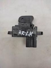 Кнопка стеклоподъемника задняя левая G25/G35/G37/Q40 06-14 2007 Седан 3.5 VQ35HR