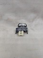 Кнопка центрального замка CAMRY 30 02-06