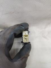 Кнопка центрального замка TOYOTA CAMRY 30 02-06