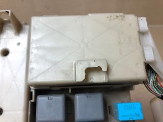 Блок предохранителей салон TOYOTA CAMRY 30 02-06 2.4 2AZFE