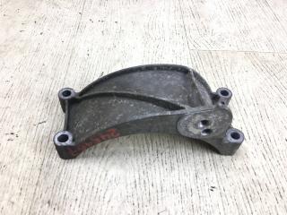 Кронштейн генератора AUDI Q7 05-15 Б/У Кронштейн генератора AUDI Q7 05-15