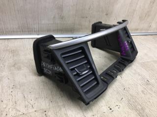 Накладка торпедо центр. PATHFINDER R52 12-21 2014 R52 3.5 VQ35DE