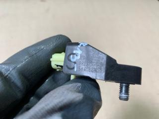 Датчик удара передний левый FORESTER 12-19 2018 2.5