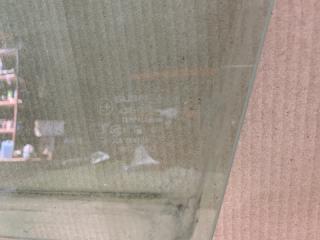 Стекло двери переднее правое SUBARU FORESTER 12-19 2.5