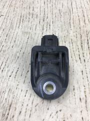 Датчик удара передний правый TOYOTA PRIUS - 30 09-17