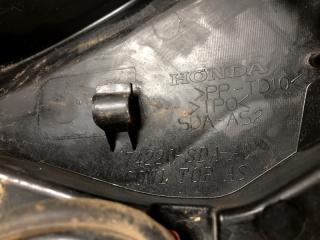 Пластик под лобовое стекло / Жабо правый HONDA ACCORD USA 03-07 UC1 J30A