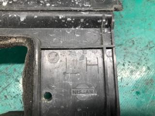 Дефлектор радиатора левый INFINITI M35/M45 04-10 Седан 3.5 VQ35DE