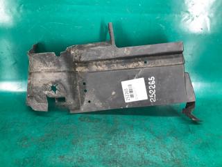 Дефлектор радиатора правый DODGE DART 12-16 Б/У Дефлектор радиатора правый DODGE DART 12-16