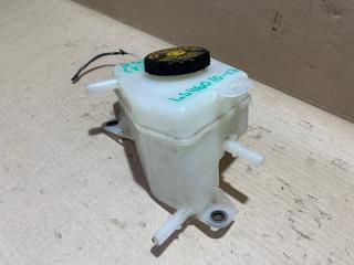 Бачок главного тормозного цилиндра LS460 06-12 2011 USF40 4.6