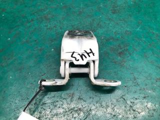 Петля двери нижняя передняя левая NISSAN SENTRA B17 12-21 Седан 1.8 MRA8DE